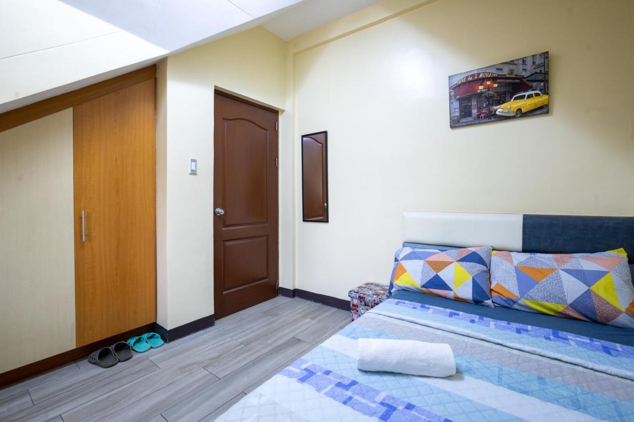 Casa Heradurra Uno/Dos Manila Exterior photo